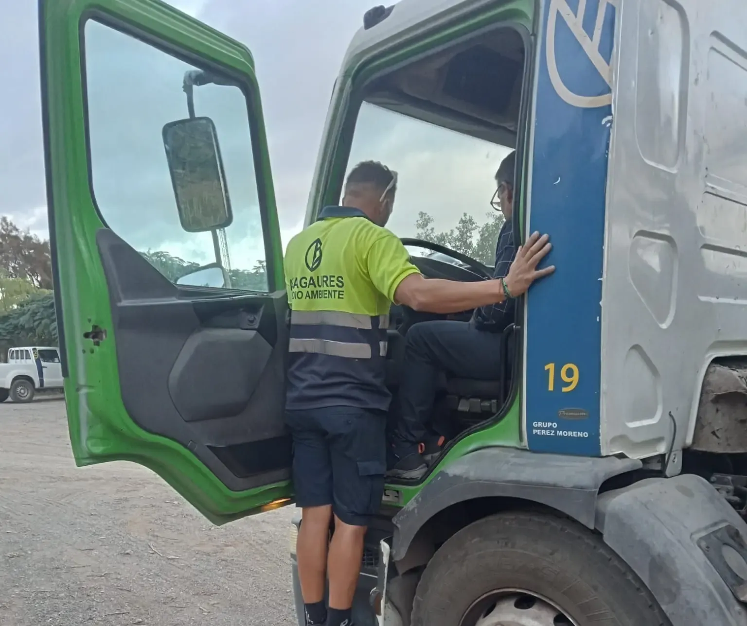 Portada de noticia: Ayagaures Medioambiente impulsa la conducción eficiente para reducir su huella de carbono