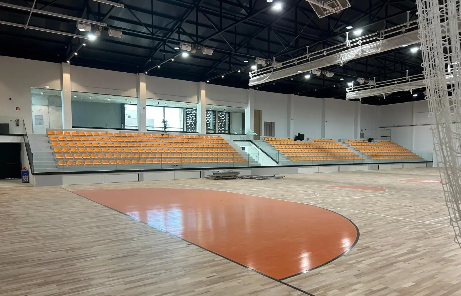 Portada de noticia: Pérez Moreno finaliza la reforma integral del Centro Deportivo Chano Melián